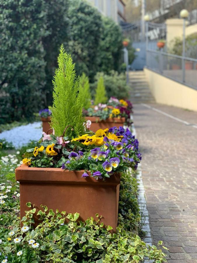 Le Residenze Dei Serravallo Triëst Buitenkant foto